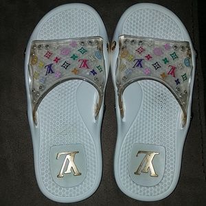 Beach sandals